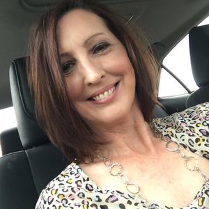 Meet your Posher, Teresa